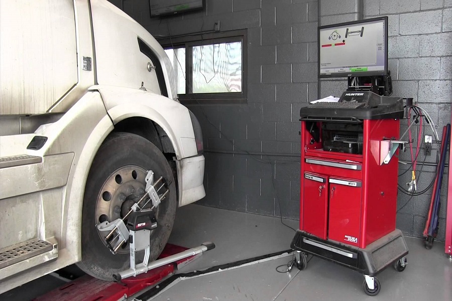 Truck and Trailer Wheel Alignment
